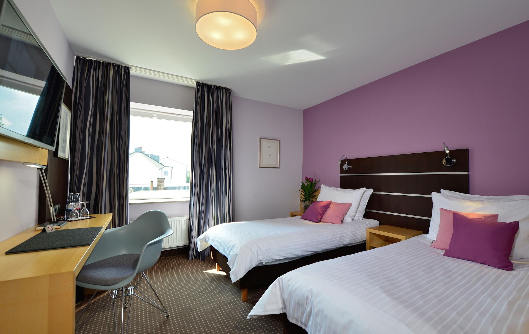 Hotel Uhu Garni - Superior Koln Bagian luar foto