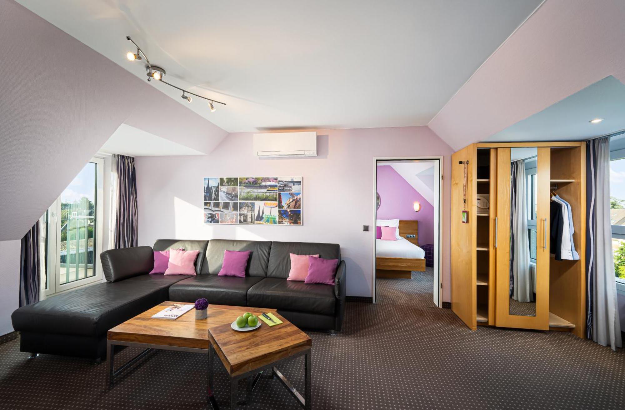 Hotel Uhu Garni - Superior Koln Bagian luar foto